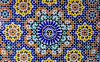 بعد محاولة الجزائر نسبه إلى تراثها..المصريون والإسبان يعترفون بمغربية الزليج الفاسي منذ قرون خلت